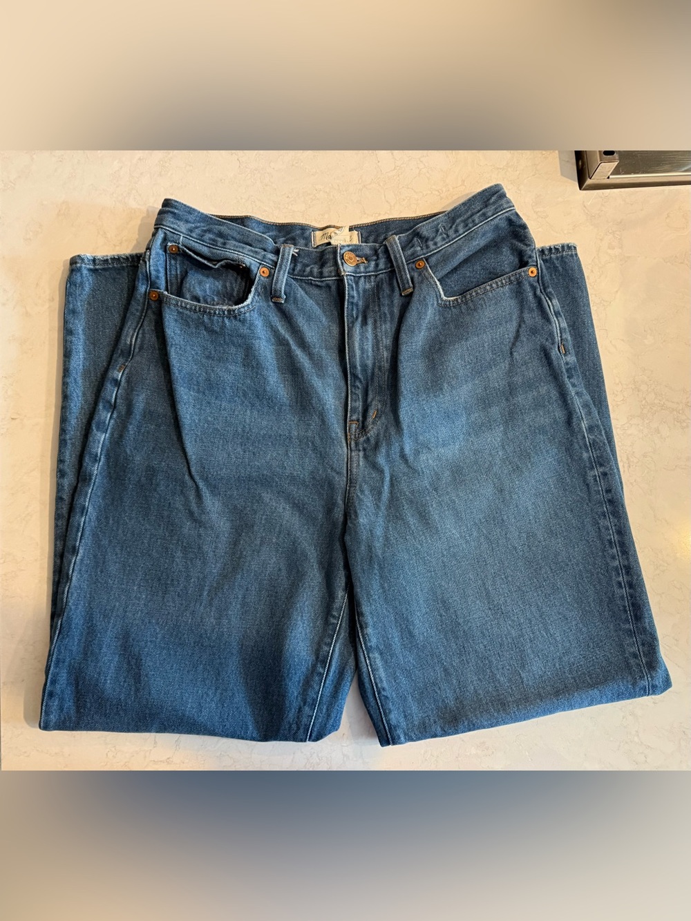 Women's Baggy Straight-Leg Jeans